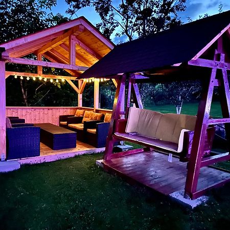 Pensiunea Casa Eden Mărişel Bagian luar foto