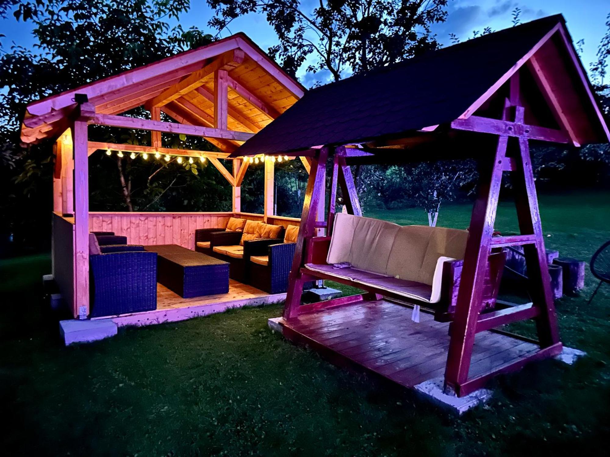 Pensiunea Casa Eden Mărişel Bagian luar foto